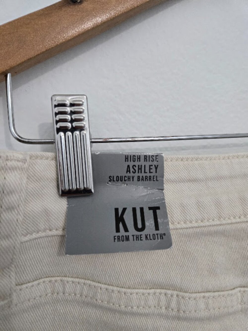 KUT from The KLOTH Ashley Slouchy Barrel Jeans High Rise Cream Size 10  NWT - Picture 8 of 11